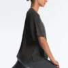 T-shirt boxy a maniche corte in misto cotone T-shirt boxy a maniche corte in misto cotone