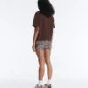 T-shirt boxy a maniche corte in misto cotone T-shirt boxy a maniche corte in misto cotone