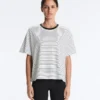 T-shirt boxy a maniche corte in misto cotone a righe T-shirt boxy a maniche corte in misto cotone a righe