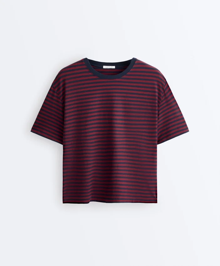 T-shirt boxy a maniche corte in misto cotone a righe T-shirt boxy a maniche corte in misto cotone a righe