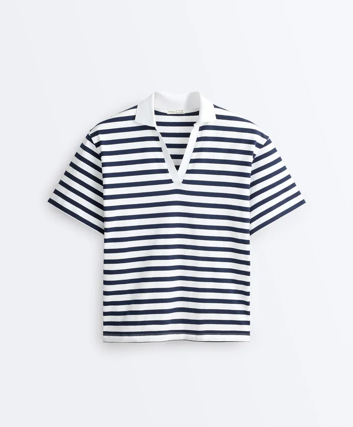 T-shirt boxy a maniche corte in misto cotone con collo a polo T-shirt boxy a maniche corte in misto cotone con collo a polo
