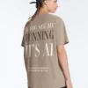 T-shirt boxy a maniche corte in misto cotone con slogan T-shirt boxy a maniche corte in misto cotone con slogan