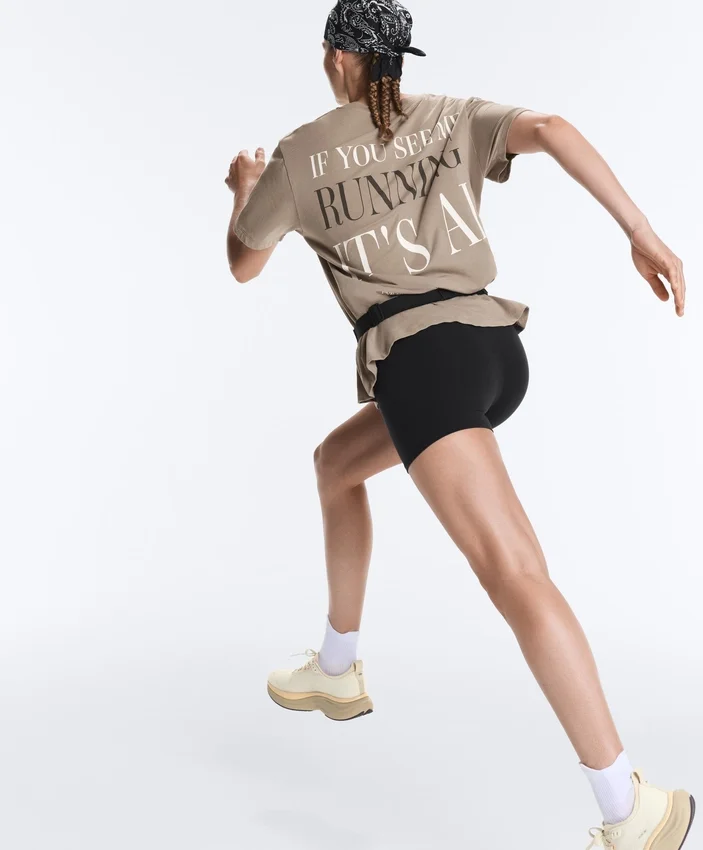 T-shirt boxy a maniche corte in misto cotone con slogan T-shirt boxy a maniche corte in misto cotone con slogan