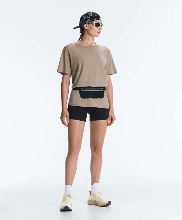 T-shirt boxy a maniche corte in misto cotone con slogan T-shirt boxy a maniche corte in misto cotone con slogan