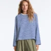 T-shirt boxy a maniche lunghe a righe in 100% cotone T-shirt boxy a maniche lunghe a righe in 100% cotone