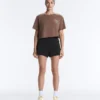 T-shirt corta squadrata in misto cotone con slogan T-shirt corta squadrata in misto cotone con slogan