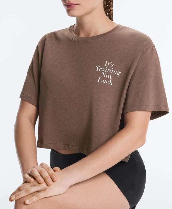 T-shirt corta squadrata in misto cotone con slogan T-shirt corta squadrata in misto cotone con slogan