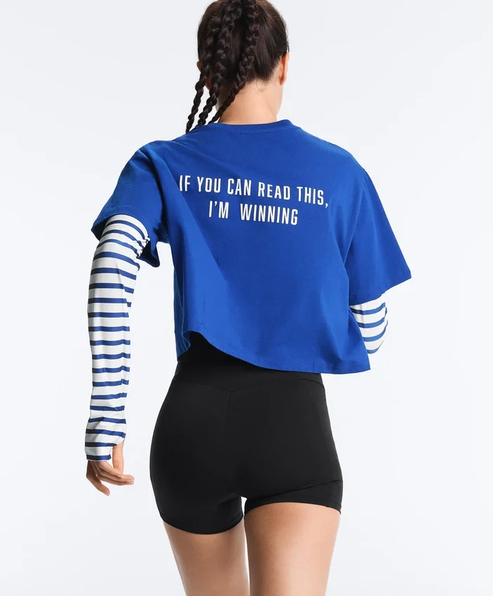 T-shirt corta squadrata in misto cotone con slogan T-shirt corta squadrata in misto cotone con slogan