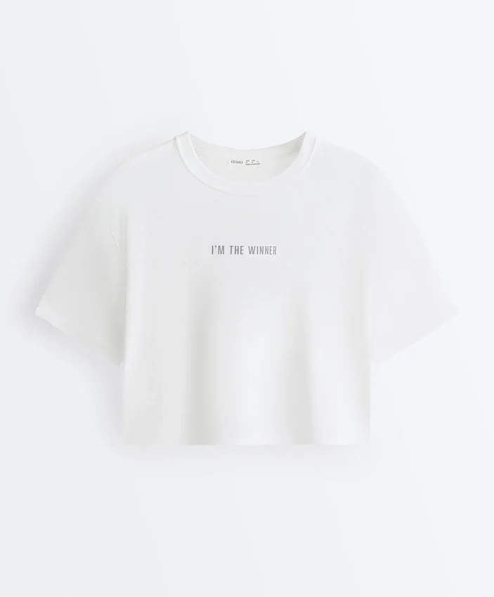 T-shirt corta squadrata in misto cotone con slogan T-shirt corta squadrata in misto cotone con slogan