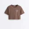T-shirt corta squadrata in misto cotone con slogan T-shirt corta squadrata in misto cotone con slogan