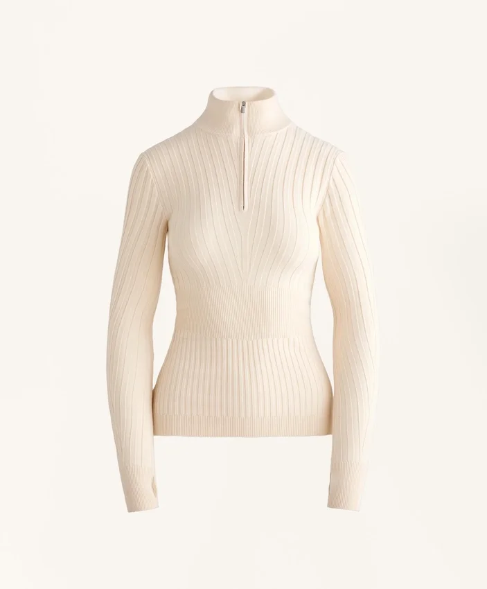 T-shirt intima termica a costine con colletto a V T-shirt intima termica a costine con colletto a V