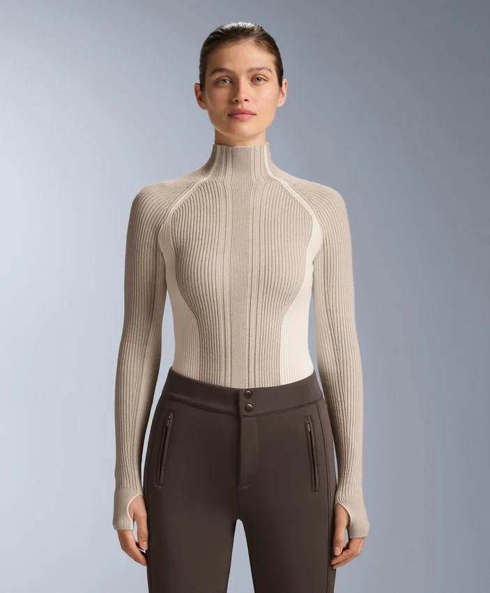 T-shirt intima termica con maglia a costine a contrasto T-shirt intima termica con maglia a costine a contrasto