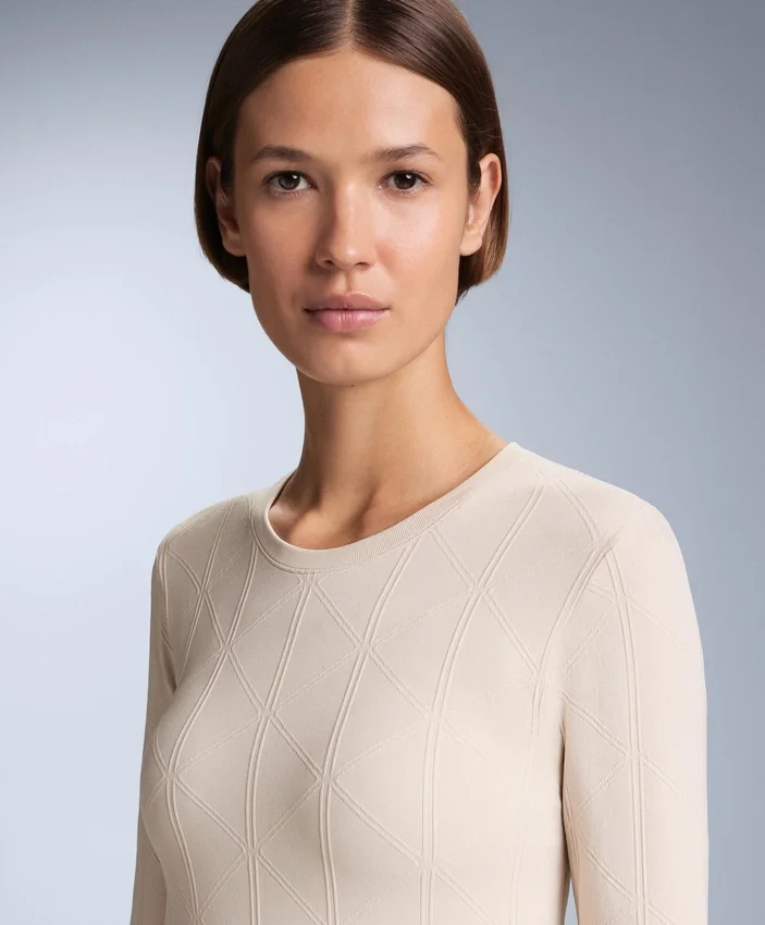 T-shirt intima termica in jacquard senza cuciture T-shirt intima termica in jacquard senza cuciture