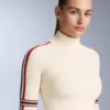T-shirt intima termica in maglia con dettagli a contrasto T-shirt intima termica in maglia con dettagli a contrasto