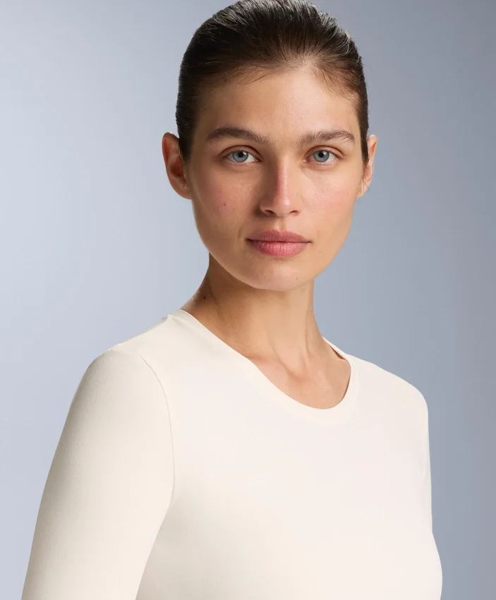 T-shirt intima termica senza cuciture T-shirt intima termica senza cuciture