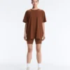 T-shirt oversize a maniche corte in misto cotone T-shirt oversize a maniche corte in misto cotone