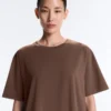 T-shirt oversize a maniche corte in misto cotone T-shirt oversize a maniche corte in misto cotone