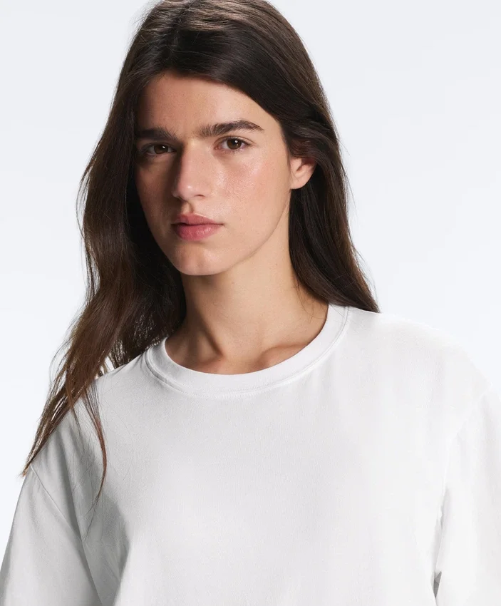 T-shirt oversize a maniche corte in misto cotone T-shirt oversize a maniche corte in misto cotone