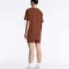 T-shirt oversize a maniche corte in misto cotone T-shirt oversize a maniche corte in misto cotone
