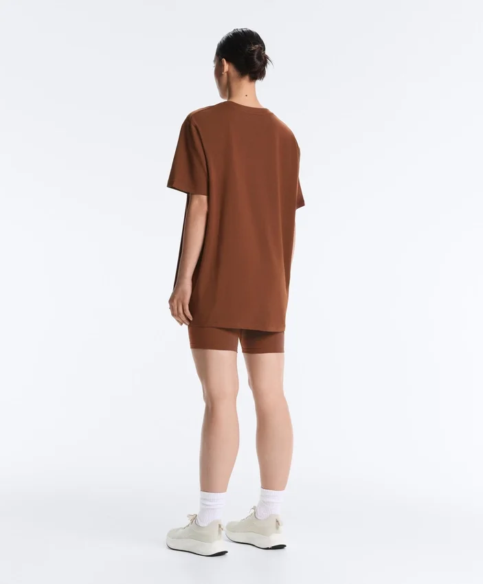 T-shirt oversize a maniche corte in misto cotone T-shirt oversize a maniche corte in misto cotone