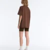 T-shirt oversize a maniche corte in misto cotone a righe T-shirt oversize a maniche corte in misto cotone a righe