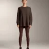 T-shirt oversize a maniche lunghe in misto cotone T-shirt oversize a maniche lunghe in misto cotone