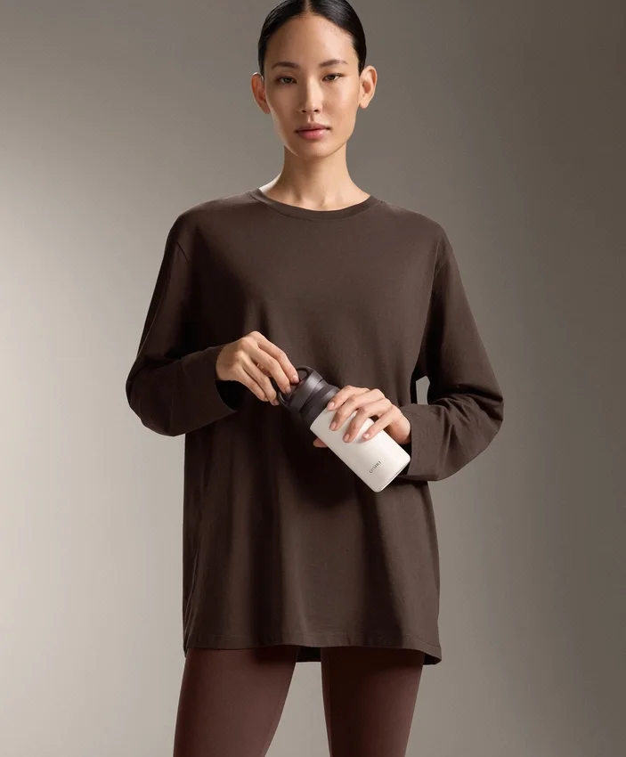 T-shirt oversize a maniche lunghe in misto cotone T-shirt oversize a maniche lunghe in misto cotone
