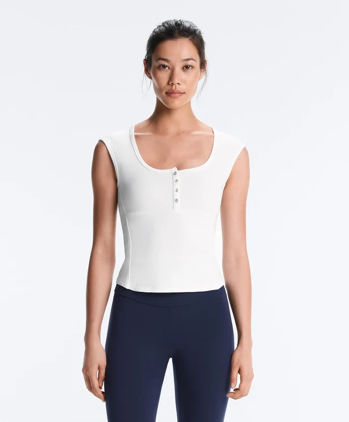 T-shirt senza maniche a costine con bottoni in cotone e modal T-shirt senza maniche a costine con bottoni in cotone e modal