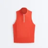 T-shirt senza maniche con mezza zip T-shirt senza maniche con mezza zip