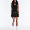 T-shirt senza maniche con scollo a V T-shirt senza maniche con scollo a V