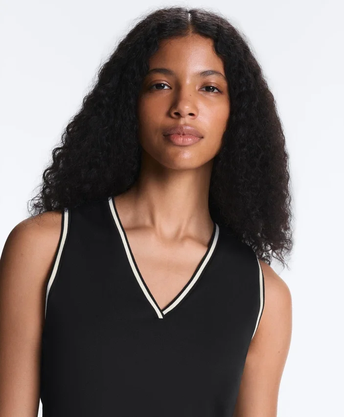 T-shirt senza maniche con scollo a V T-shirt senza maniche con scollo a V