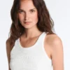 T-shirt senza maniche smockata senza cuciture T-shirt senza maniche smockata senza cuciture