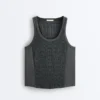 T-shirt senza maniche smockata senza cuciture T-shirt senza maniche smockata senza cuciture