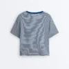 T-shirt squadrata a maniche corte in misto cotone a righe T-shirt squadrata a maniche corte in misto cotone a righe