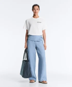 T-shirt squadrata in misto cotone con slogan