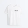 T-shirt squadrata in misto cotone con slogan T-shirt squadrata in misto cotone con slogan