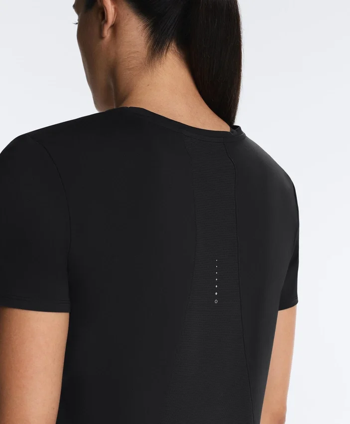 T-shirt tecnica a maniche corte T-shirt tecnica a maniche corte