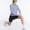 T-shirt tecnica a maniche lunghe a righe T-shirt tecnica a maniche lunghe a righe