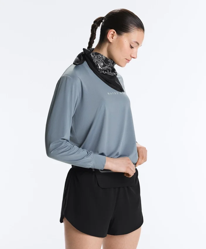 T-shirt tecnica a maniche lunghe con scritta T-shirt tecnica a maniche lunghe con scritta