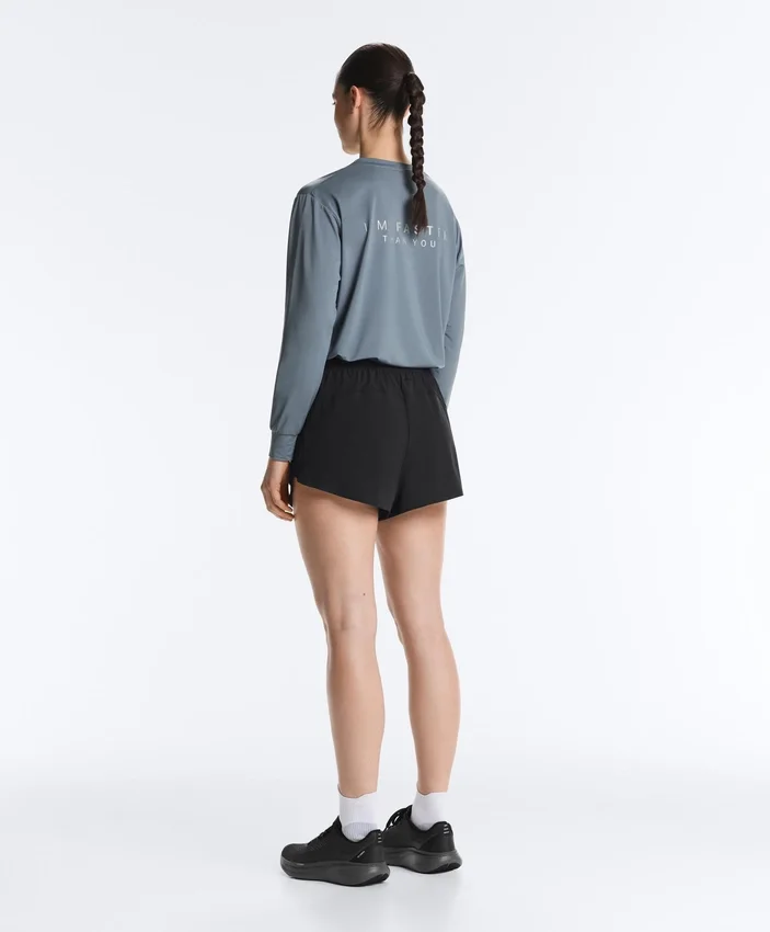 T-shirt tecnica a maniche lunghe con scritta T-shirt tecnica a maniche lunghe con scritta