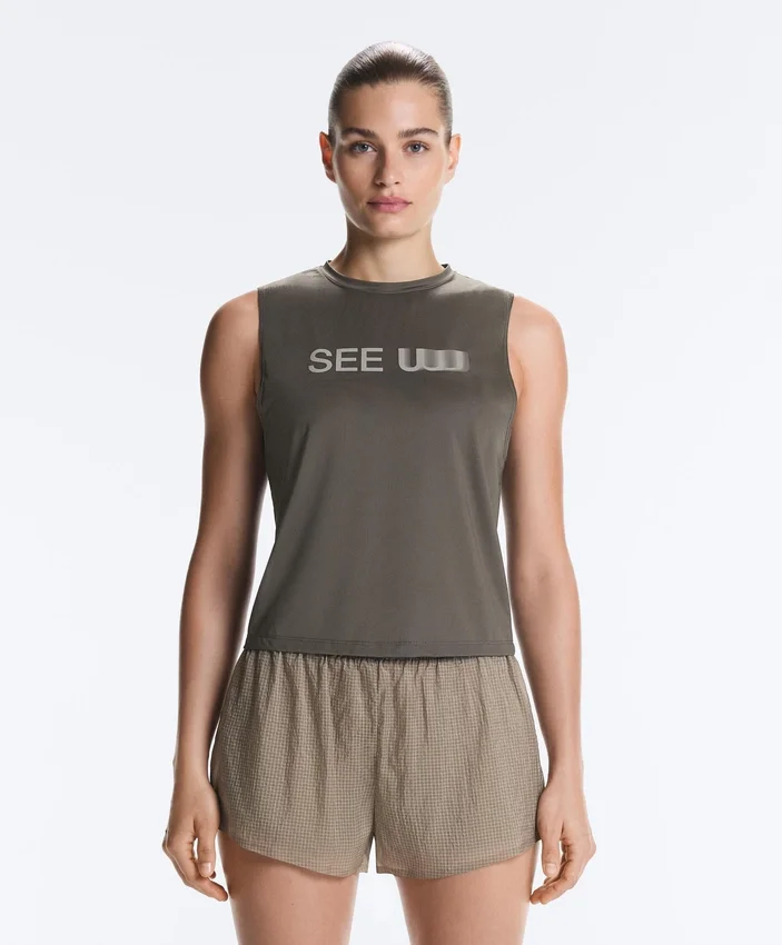 T-shirt tecnica senza maniche con scritta T-shirt tecnica senza maniche con scritta