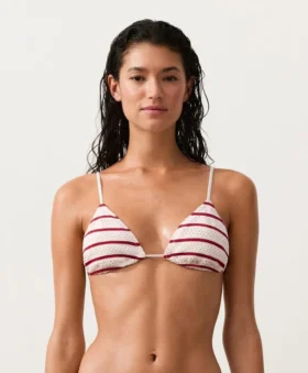 Top a triangolo a righe lavorato all’uncinetto per il Bikini