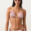 Top a triangolo a righe lavorato all’uncinetto per il Bikini Top a triangolo a righe lavorato all’uncinetto per il Bikini