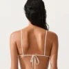 Top a triangolo a righe lavorato all’uncinetto per il Bikini Top a triangolo a righe lavorato all’uncinetto per il Bikini