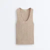 Top aderente in maglia a coste Top aderente in maglia a coste