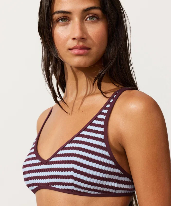Top bikini a fascia con trama a righe Top bikini a fascia con trama a righe