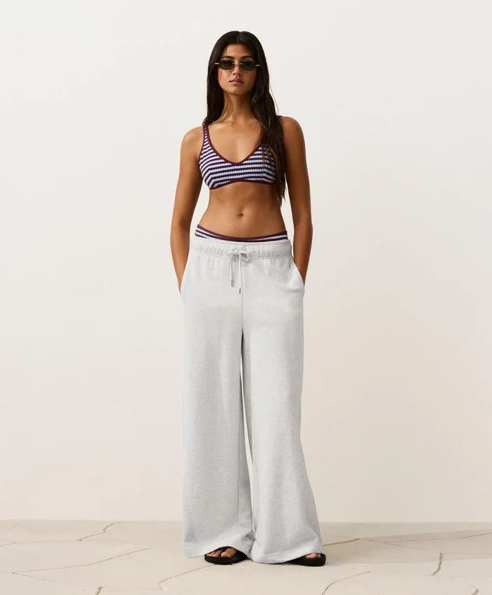 Top bikini a fascia con trama a righe Top bikini a fascia con trama a righe