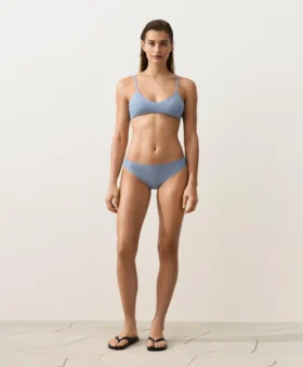 Slip classico a righe per il Bikini