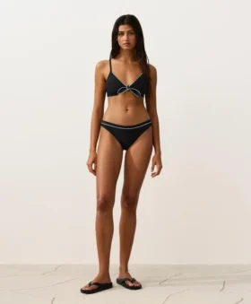 Slip bikini classico con bordino
