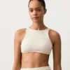 Top bikini all’uncinetto con texture a bolle Top bikini all’uncinetto con texture a bolle